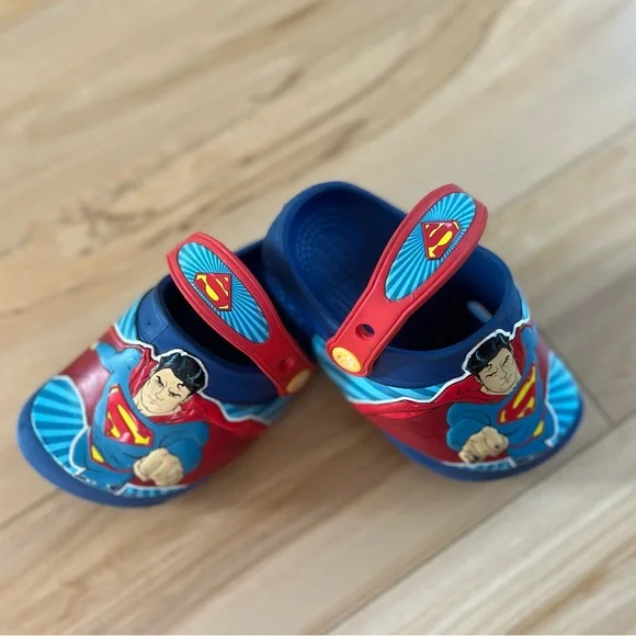 Lightning Superman Crocs - Picture 9 of 9